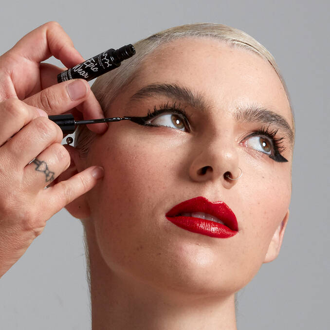 Nyx Cosmetics Epic Wear Liquid Liner