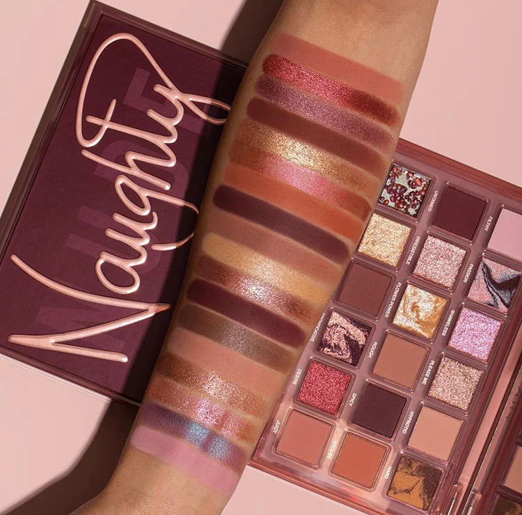 Huda Beauty Naughty Nude Eyeshadow Palette